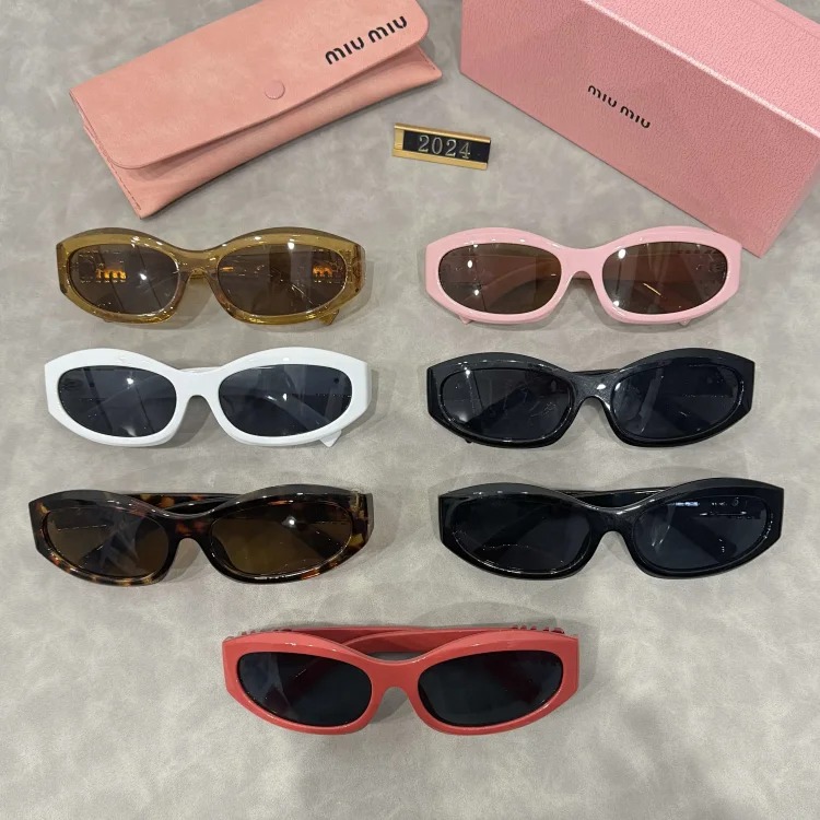 Fashionable casual summer sunglasses (with box)